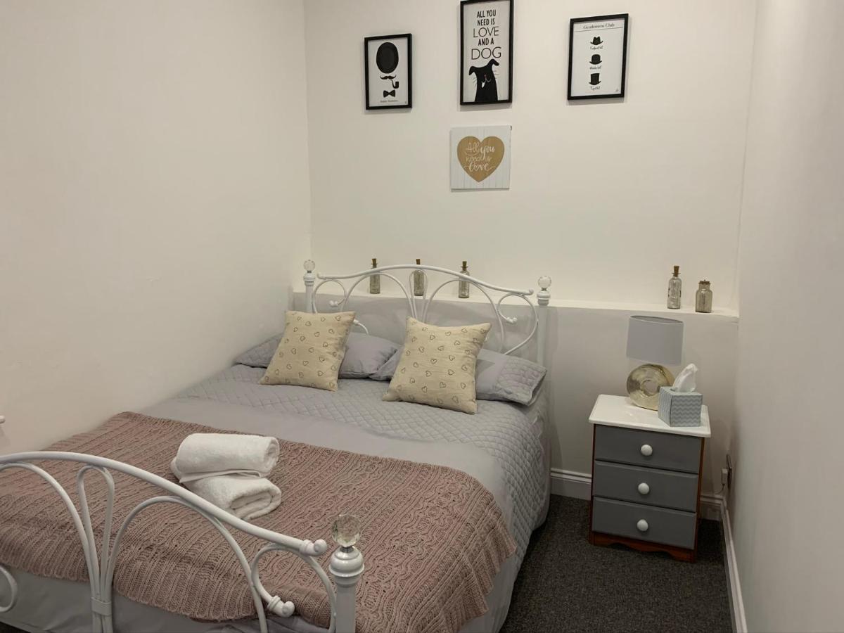Cosy Rooms In Taunton Extérieur photo